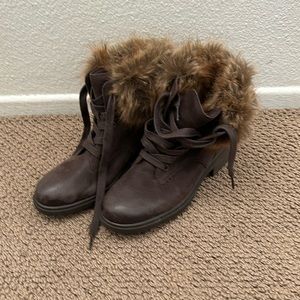 Ugg Combat Boots Brown Size 7